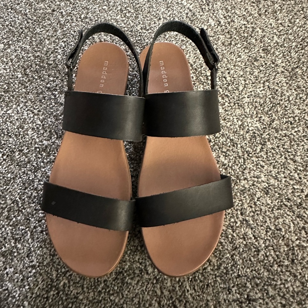 Madden girl sandals!